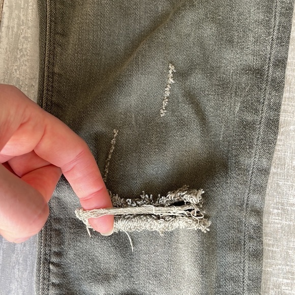 HUDSON Midrise Nico Black Label Super Skinny Distressed Jeans 24 - Picture 5 of 16